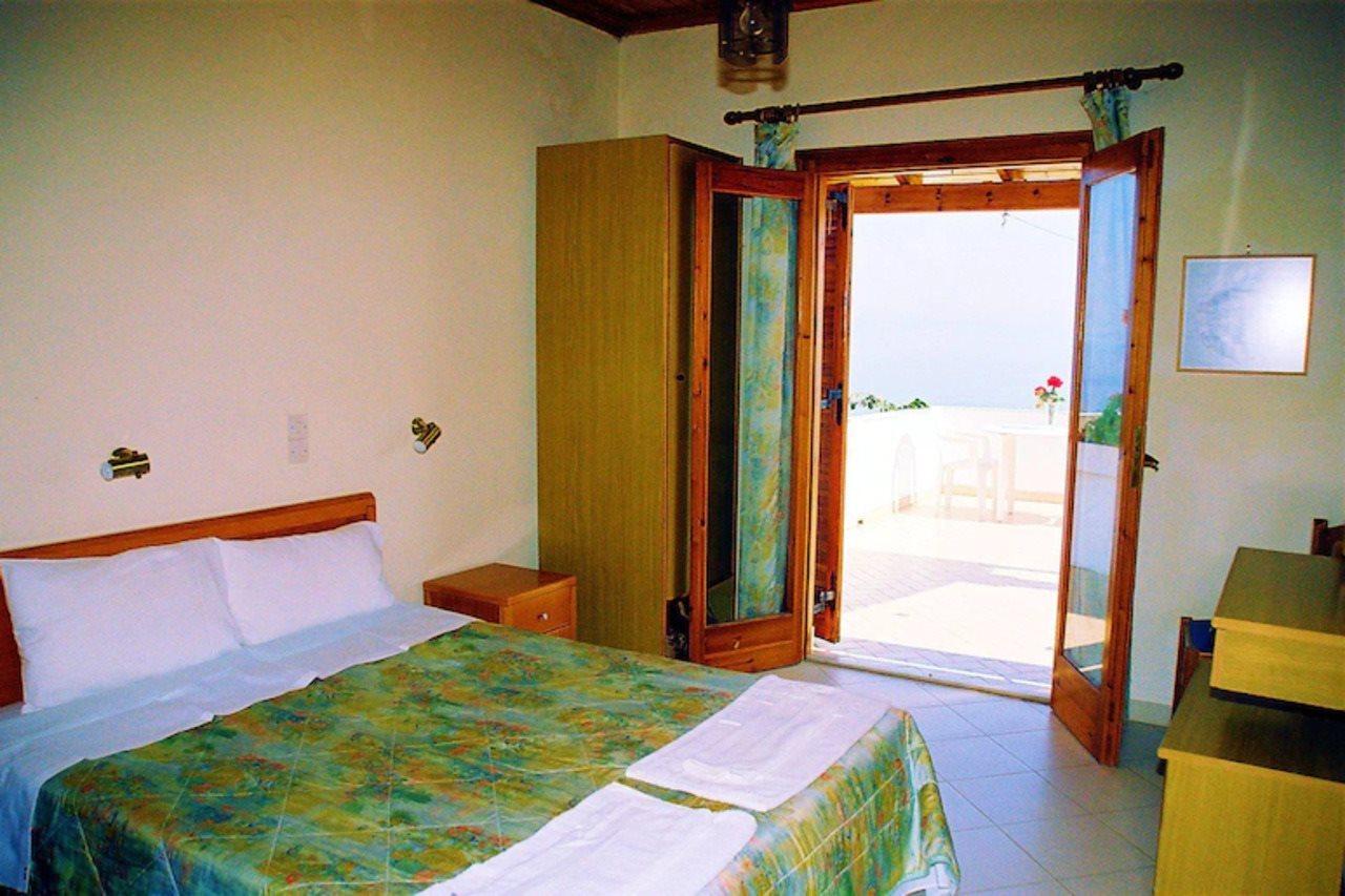 Dionysos Apartments Apraos Ngoại thất bức ảnh